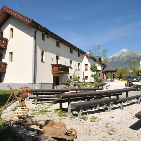 Penzion & Restaurant Raimund Dolný Smokovec