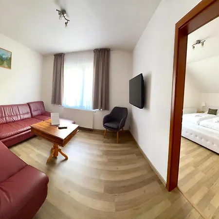 Raimund Guest house